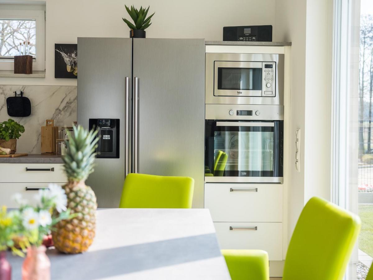 Ferienhaus Fuer Die Ganze Familie - Kamin-Sauna-See Krakow am See Kültér fotó